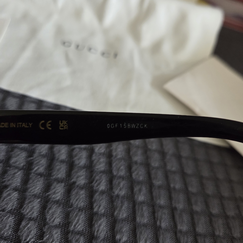 ✨️🔥 EUC Gucci Black Women's Sunglasses🔥 - Picture 9 of 11